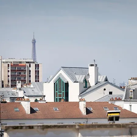 Avec Vue Panoramique * Paris